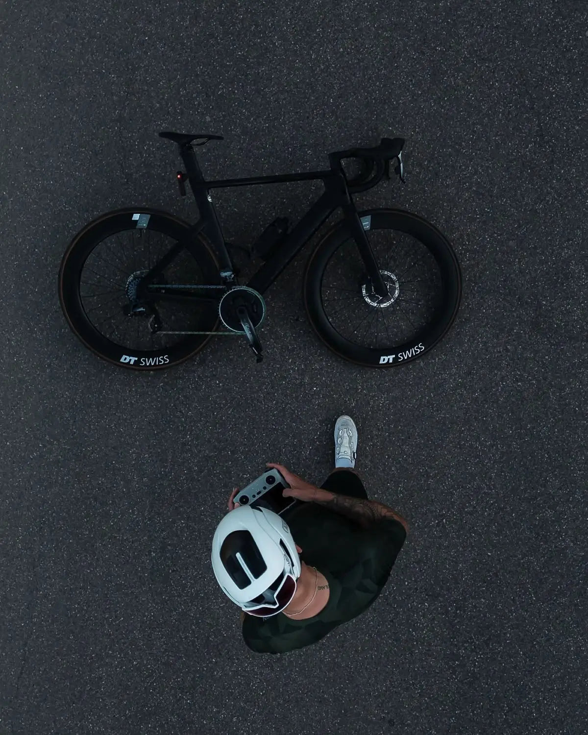 Gagner de la Place avec Votre Vélo : Astuces Pratiques pour un Intérieur Ordre et Fonctionnel HOOK©